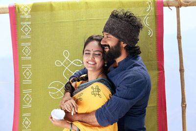 Bluff Master Movie Stills
