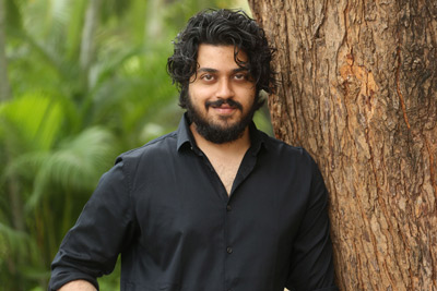 chetan-at-beach-road-chetan-trailer-launch-event