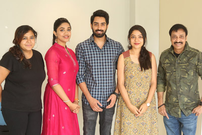 Chusi Chudangane Movie Team Success Meet