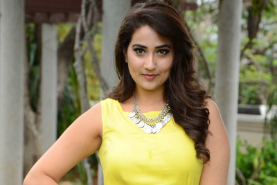 Manjusha Stills At Parichayam Movie Pressmeet