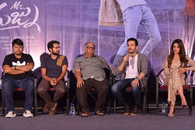 mr-majnu-movie-team-interview-with-press