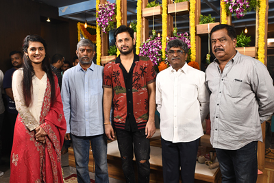 nithiin-and-chandra-sekhar-yeleti-movie-opening