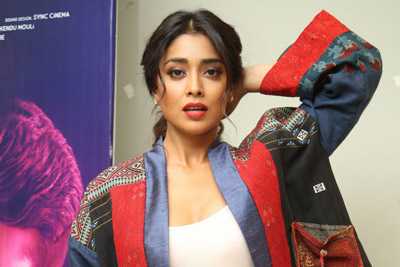 shriya-saran-at-raja-varu-rani-garu-movie-1st-look-launch
