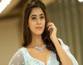 I played an Arrogant role in 'Narthanashala' - Yamini Bhaskar