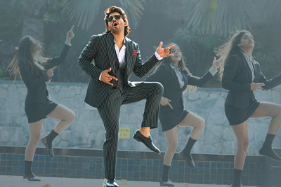 allu-arjun-stills-from-ala-vaikuntapuramlo