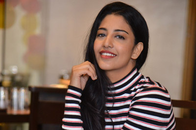 daksha-nagarkar-at-baarbiq-pride-restarent-opening