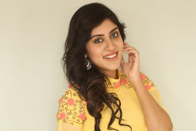 dhanya-balakrishna-at-anukunnadhi-okkati-ayyindhi-okkati-movie-team-pressmeet