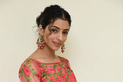 diksha-sharma-raina-at-subhalekha-lu-pre-release-event