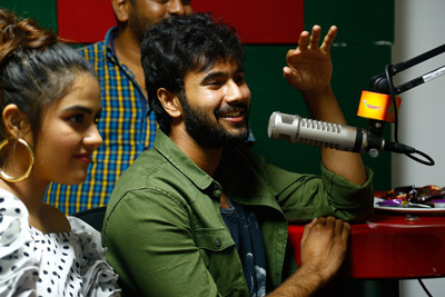 Ee Maaya Peremito Movie Team At Radio Mirchi Vizag