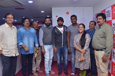 entha-manchivadavuraa-movie-team-song-launch-at-red-fm