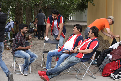 fun-2-frustration-movie-making-stills