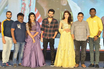 hello-guru-prema-kosame-team-succes-meet