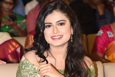 hemal-ingle-at-husharu-movie-pre-release-event
