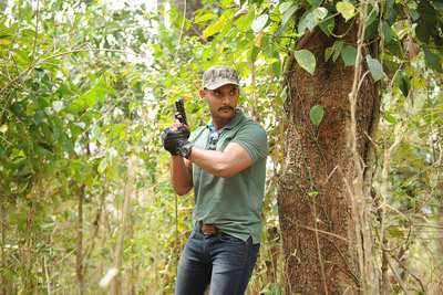 Hero Aadhi Stills From Operation Gold Fish