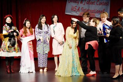 jo-sharma-as-winner-in-miss-usa-contest