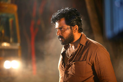 Karthi Stills From Khaidi Movie 