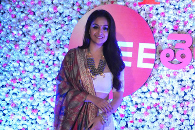 keerthy-suresh-at-zee-cine-awards-2018-red-carpet-event