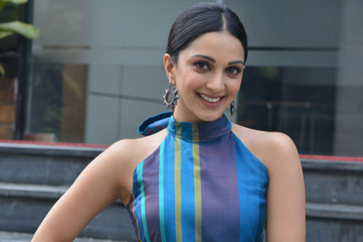 kiara-advani-interview-stills-about-vinaya-vidheya-rama