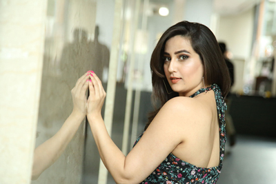 manjusha-at-saaho-movie-trailer-launch-event
