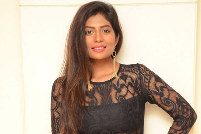 monica-tavanam-stills-at-premaku-raincheck-pressmeet