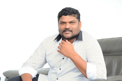 parasuram-stills-at-geetha-govindham-interview