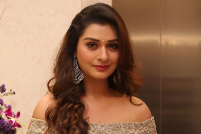 payal-rajput-at-celebrities-at-hair-crush-salon-opening