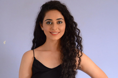 payal-wadhwa-stills-at-pedavi-datani-matokatundhi
