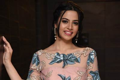 Perlene Bhesania at SuryaKantham Movie Pre Release Event