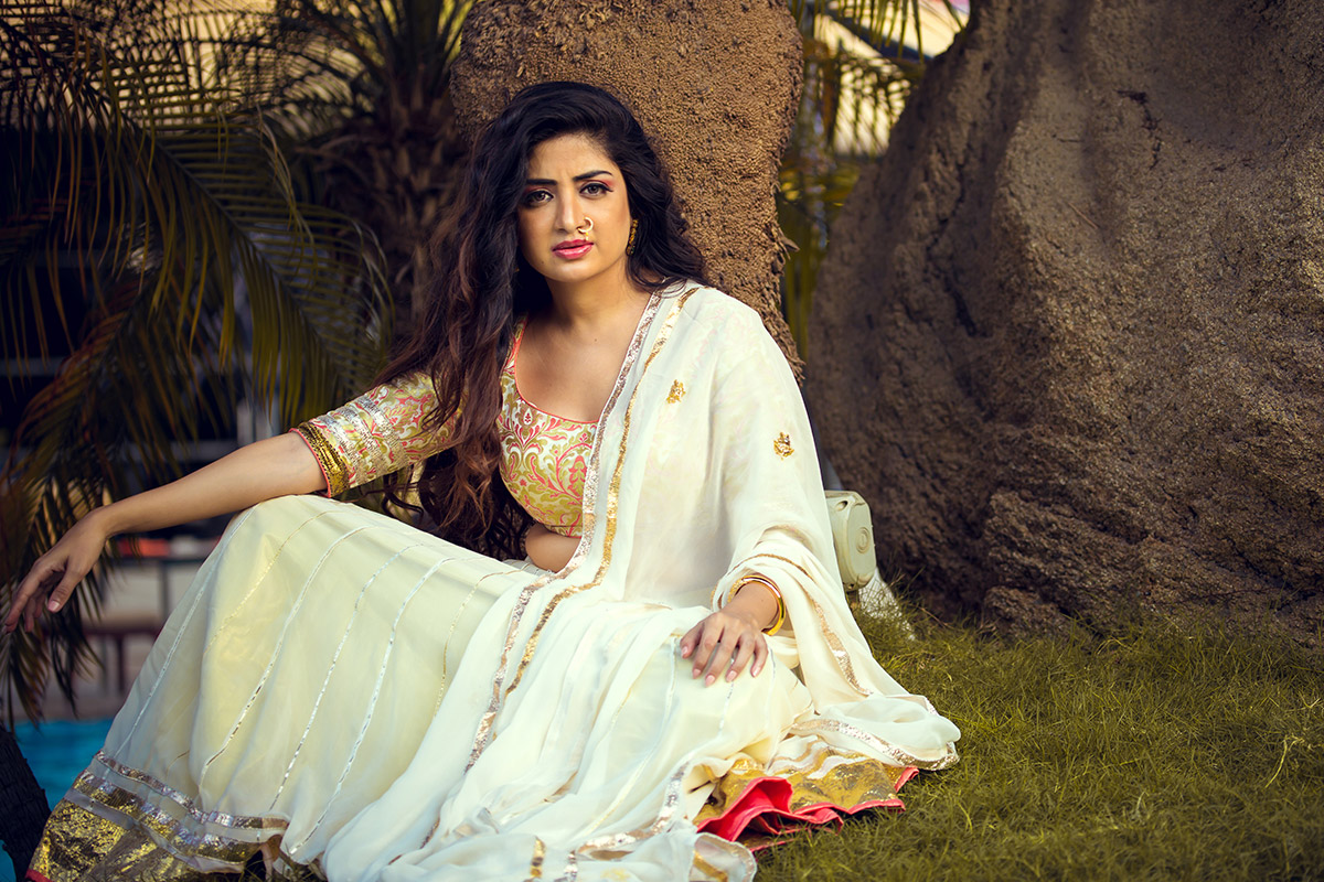 poonam-kaur-latest-photoshoot-stills