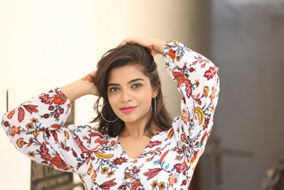 prashanthi-at-falaknuma-das-movie-trailer-launch-event