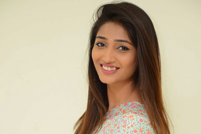 priya-vadlamani-stills-at-subhalekhalu-trailer-launch