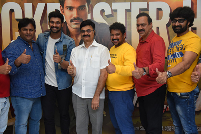 raakshasudu-team-success-celebration