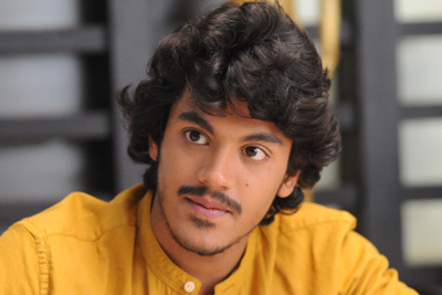 raj-dooth-movie-stills