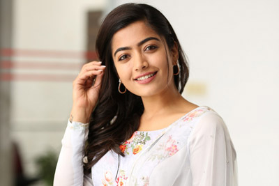 Rashmika Mandanna Stills At Interview About Sarileru Neekevvaru