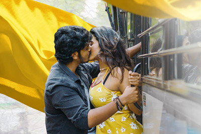 romantic-movie-latest-stills