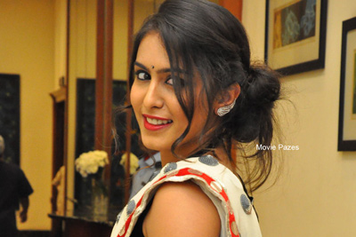 samyuktha-hegde-at-kirrak-party-pre-release
