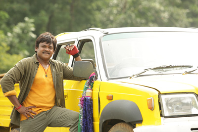 shankar-stills-from-the-movie-driver-ramudu