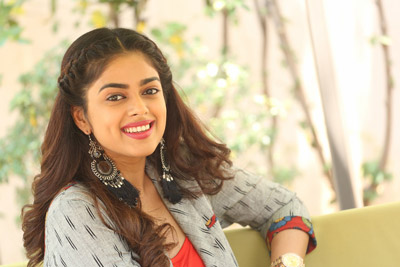 Siddhi Idhnani Interview About Prema Kadha Chitram 2