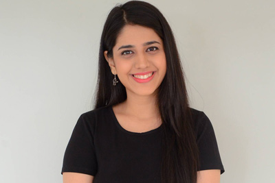 simran-pareenja-stills-atkirrak-car-pressmeet