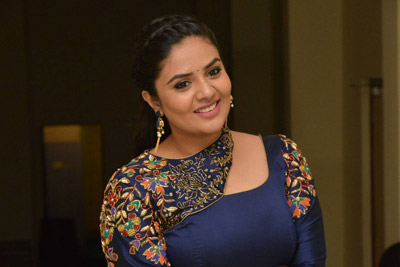 sreemukhi-at-diksoochi-movie-audio-launch