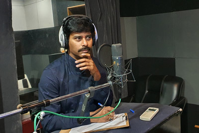 suresh-kondeti-dubbing-for-ranga-in-devineni