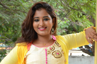 tanishka-latest-stills-for-interview