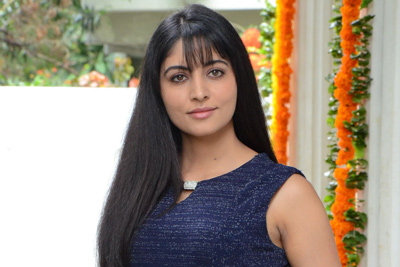 zaheeda-shyam-stills-ay-veedu-asadyudu-movie-opening