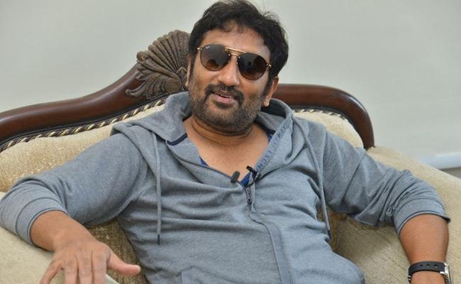 srinu-vaitla-interview-about-aaa