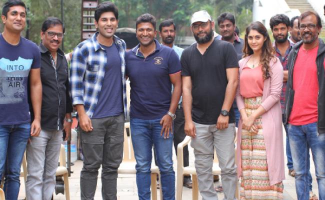 puneet-rajkumar-visits-allu-sirish-on-sets