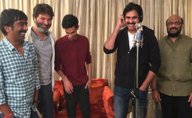 pawan-kalyan-sings-for-agnyathavasi