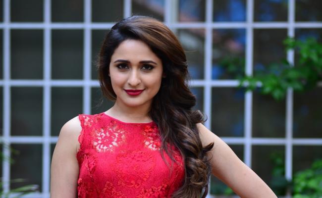 pragya-jaiswal-gunturodu-is-a-very-special-movie