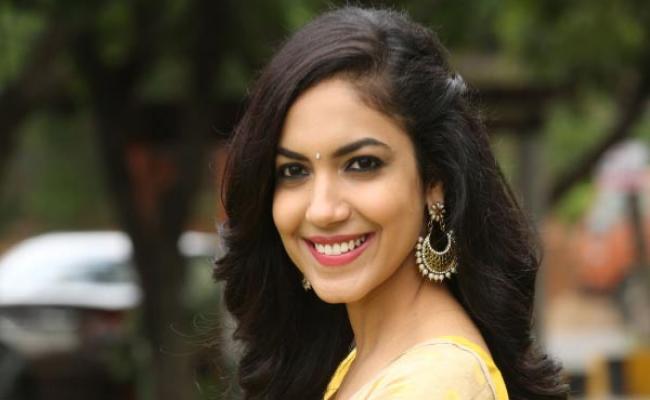 ritu-verma-and-dulqar-salman-tag-along