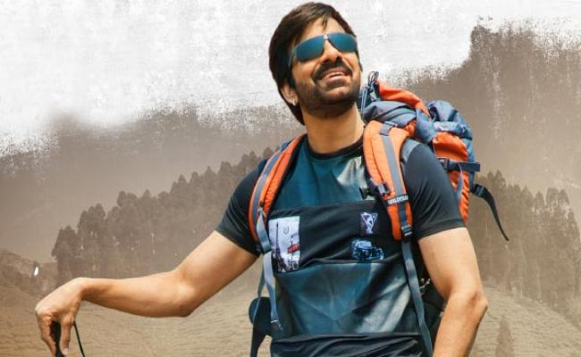 Train action sequence for Ravi Teja's Raja the Great