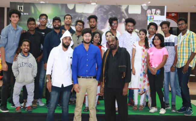 unda-leda-teams-rock-band-performance